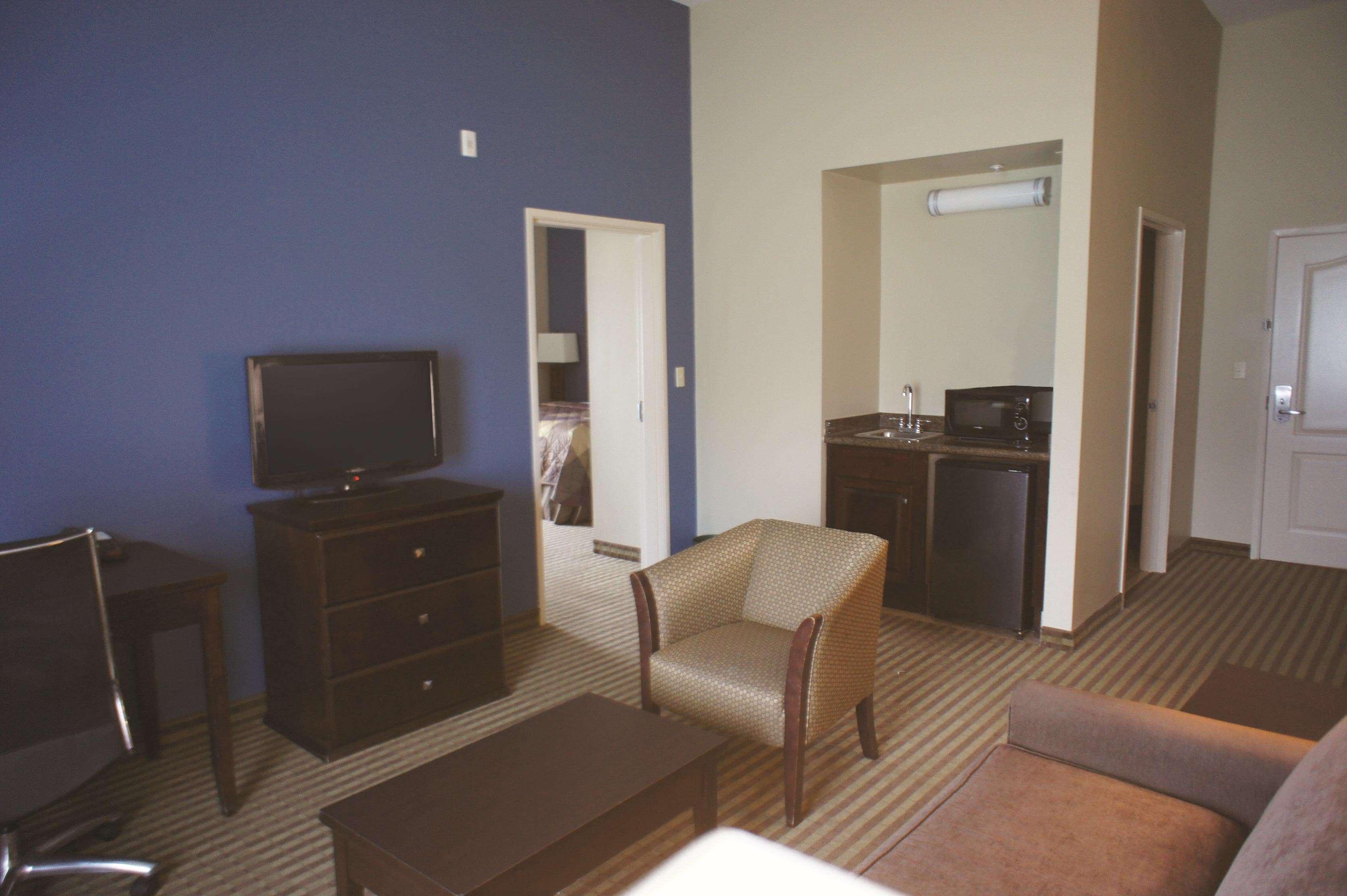 La Quinta Inn & Suites By Wyndham Broussard - Lafayette Area Extérieur photo